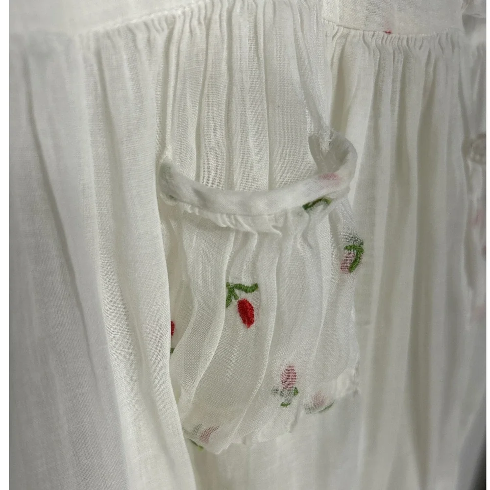 VTG Girls White Embroidered Floral Ruffle Flutter Sleeve Button Back Dress‎ 9mo